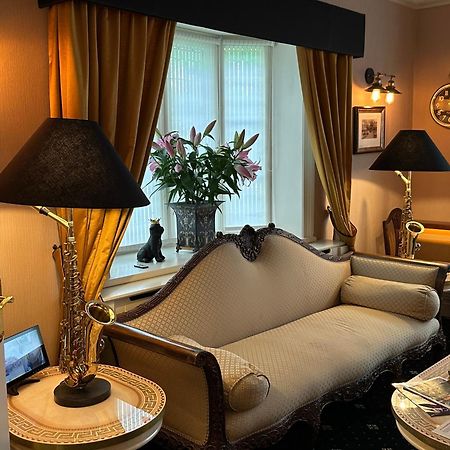 Chester House Guest House Dış mekan fotoğraf The interior of the hotel